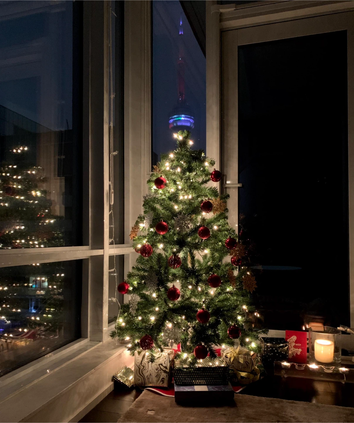 4.5 ft Spruce Christmas Tree - photo 5
