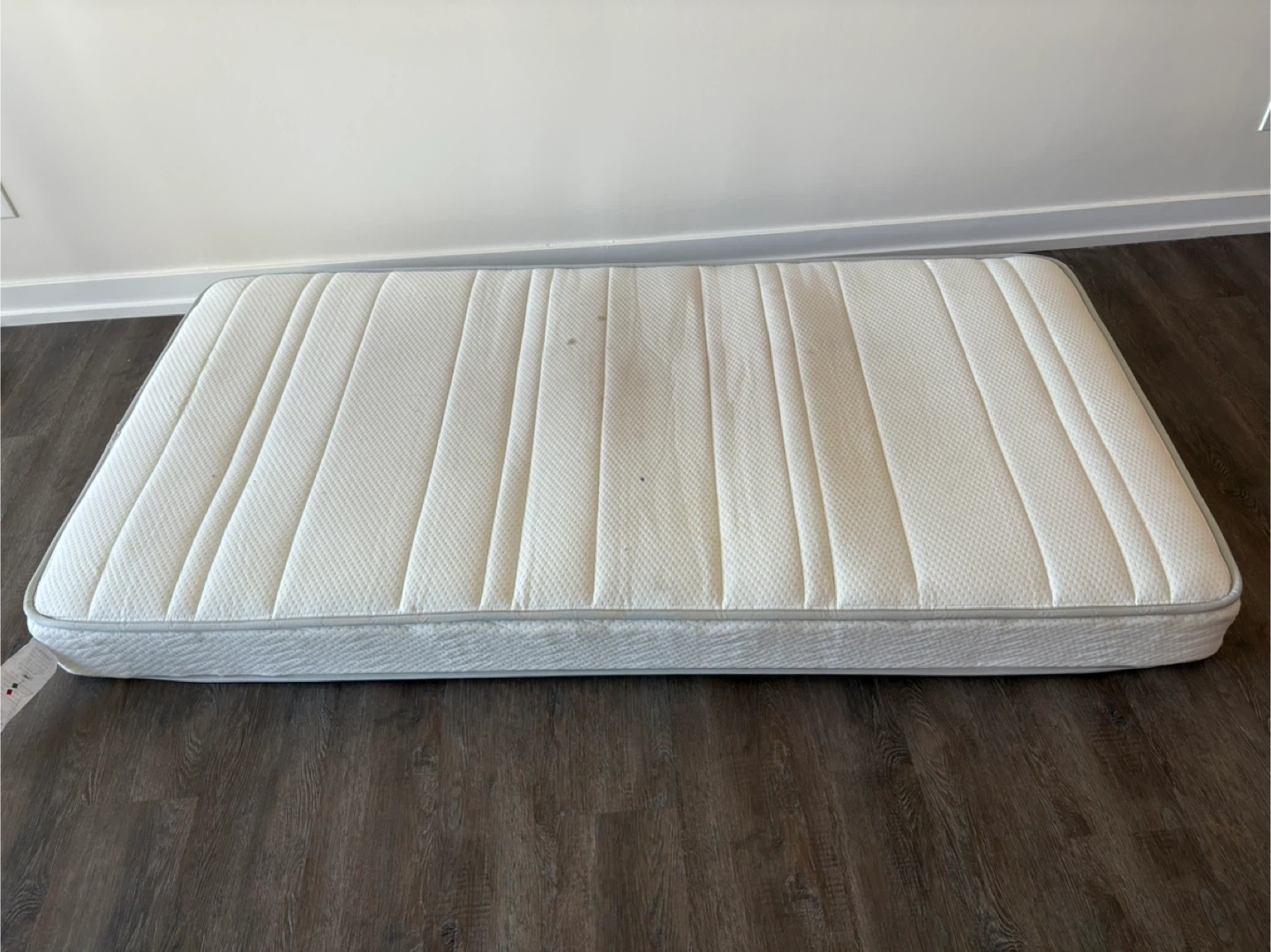 Zinus Memory Foam Mattress - Twin Size - photo 2