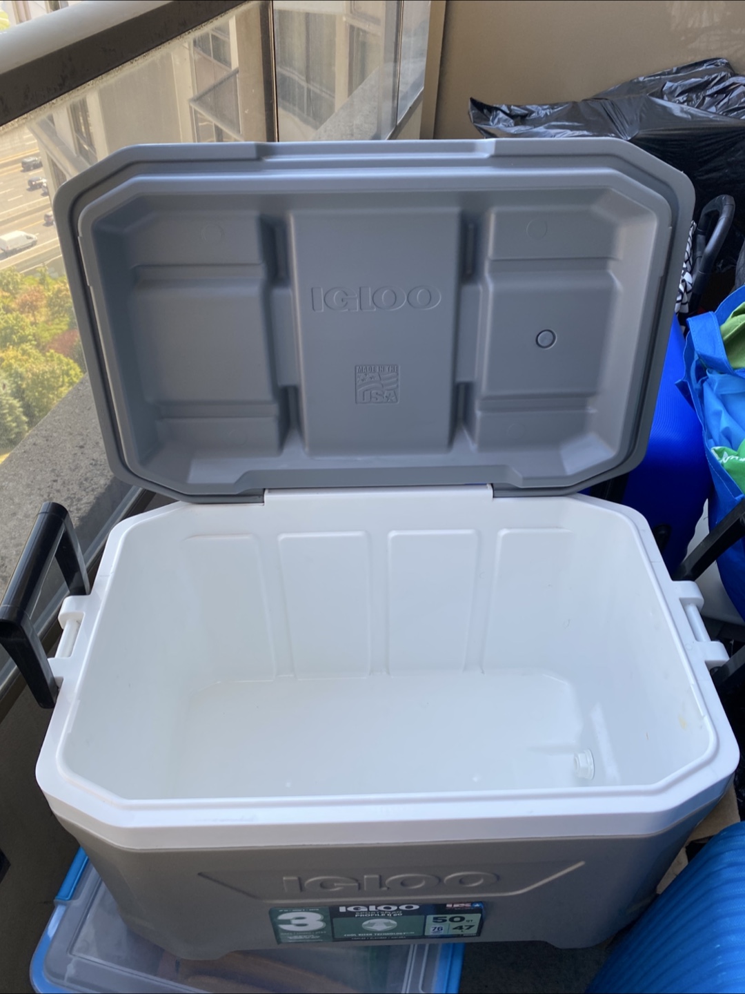 Igloo 47L Cooler Box - photo 3