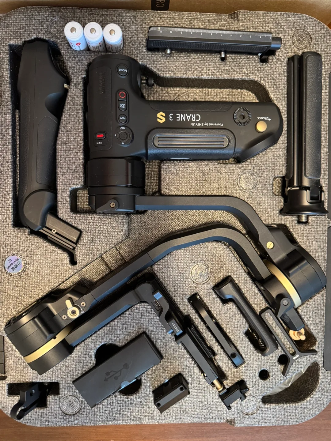 Zhiyun Crane 3S Pro - Cine Gimbal Stabilizer thumbnail