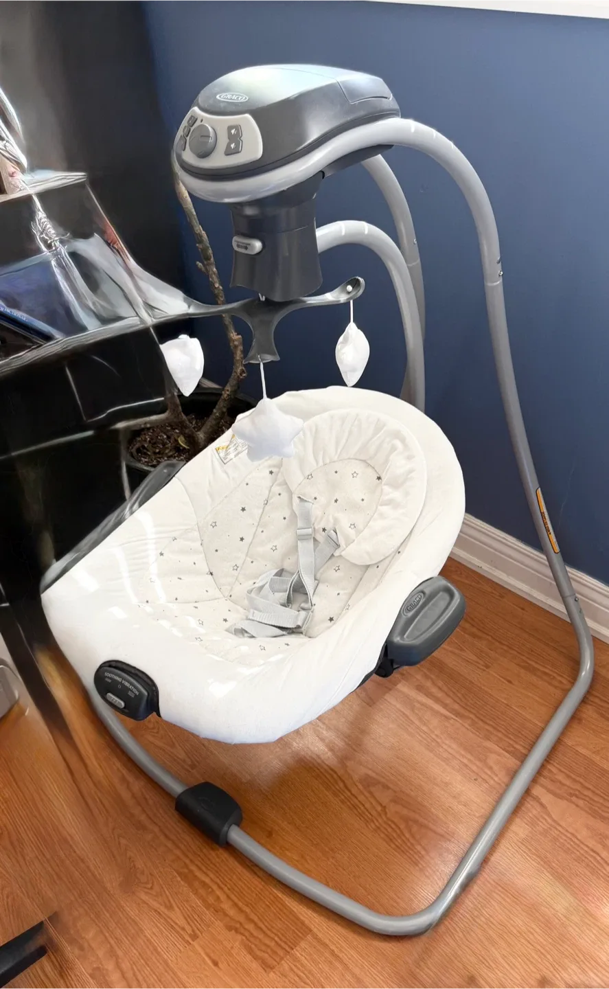 Graco Soothe 'n Sway LX Swing with Vibration image indicator(2)