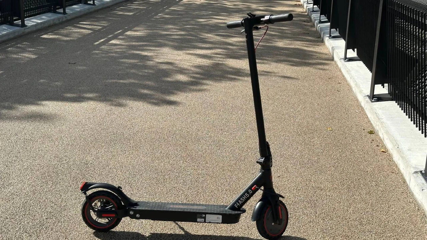 Gyrocopters Flash 5.0 e-scooter - photo 4