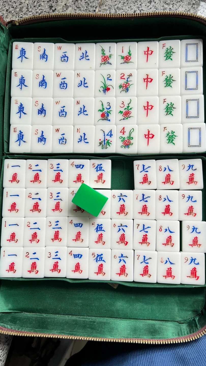 Hard to find Mahjong Set - photo 2