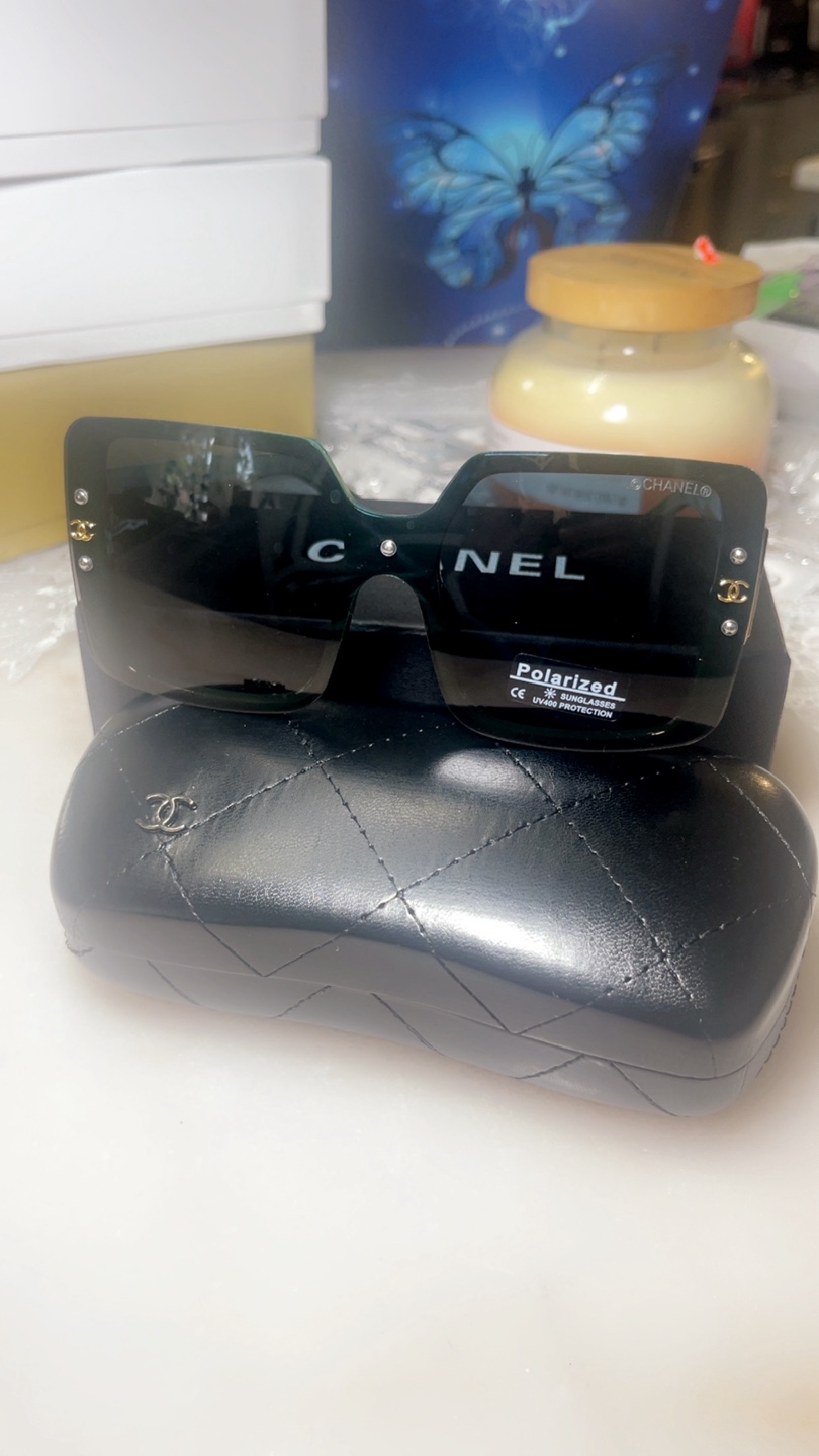 Chanel Sunglasses Green - photo 2