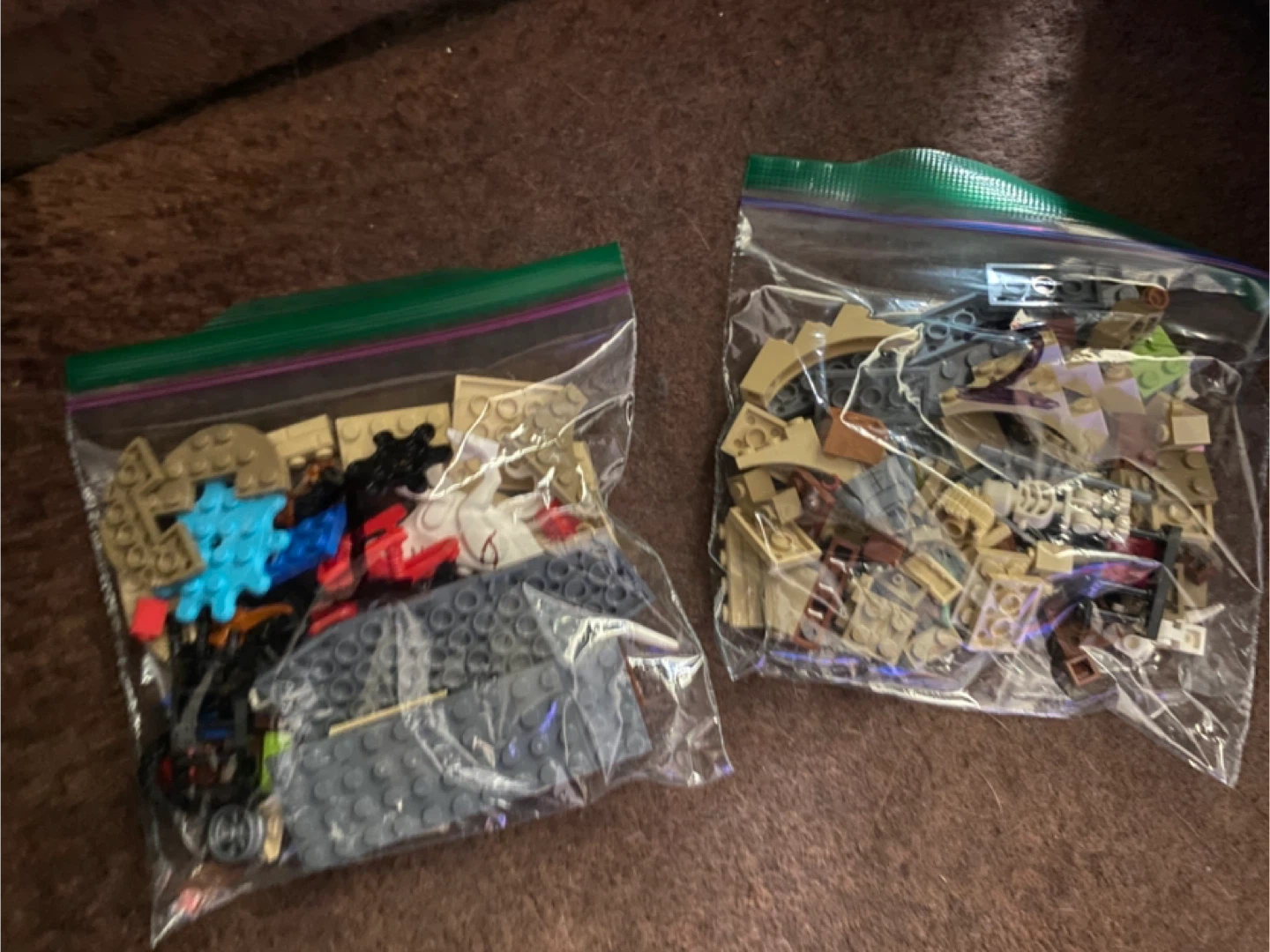 LEGO- Jurassic world raptor set - photo 2