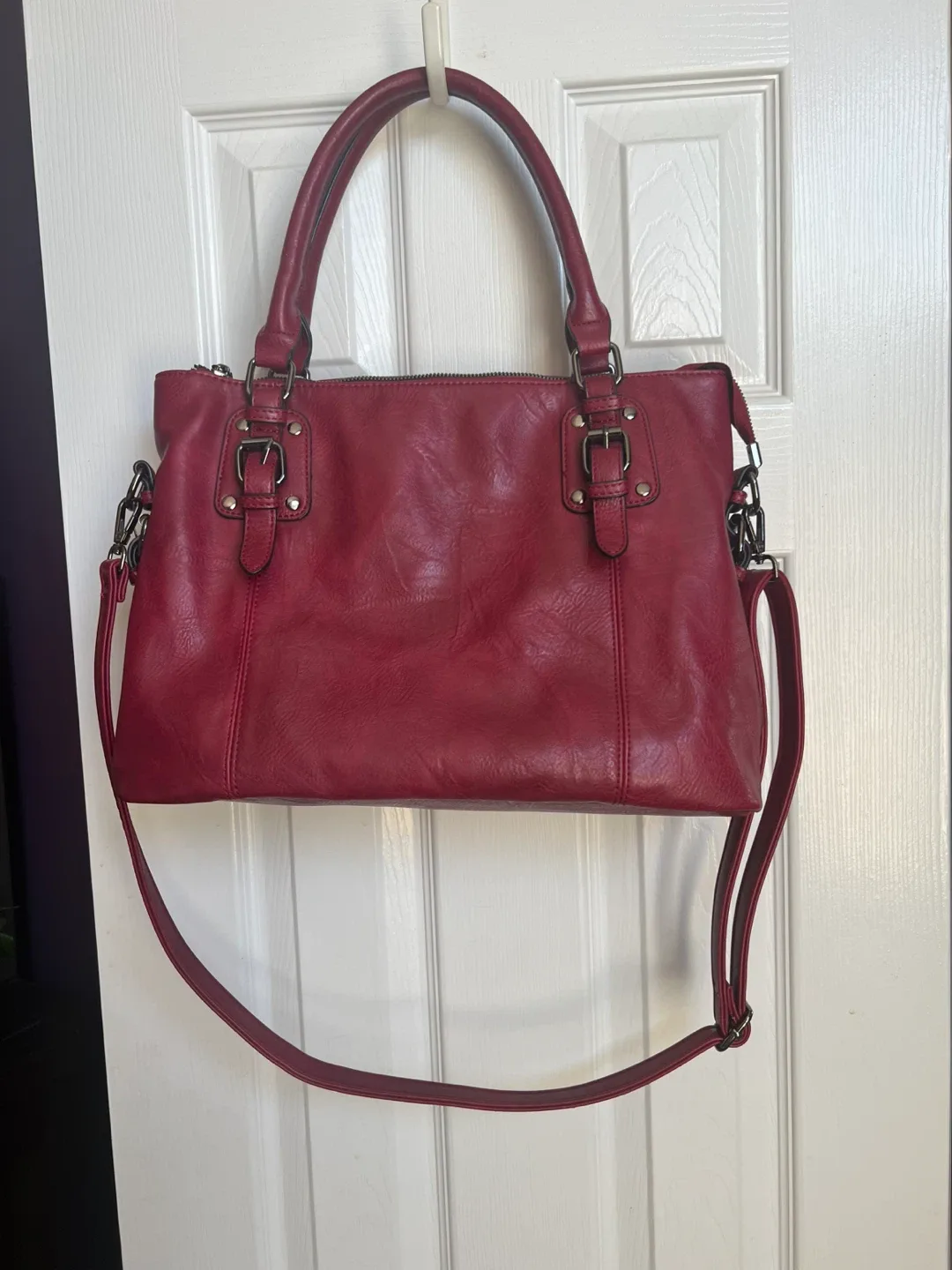 Red Shoulder Bag thumbnail