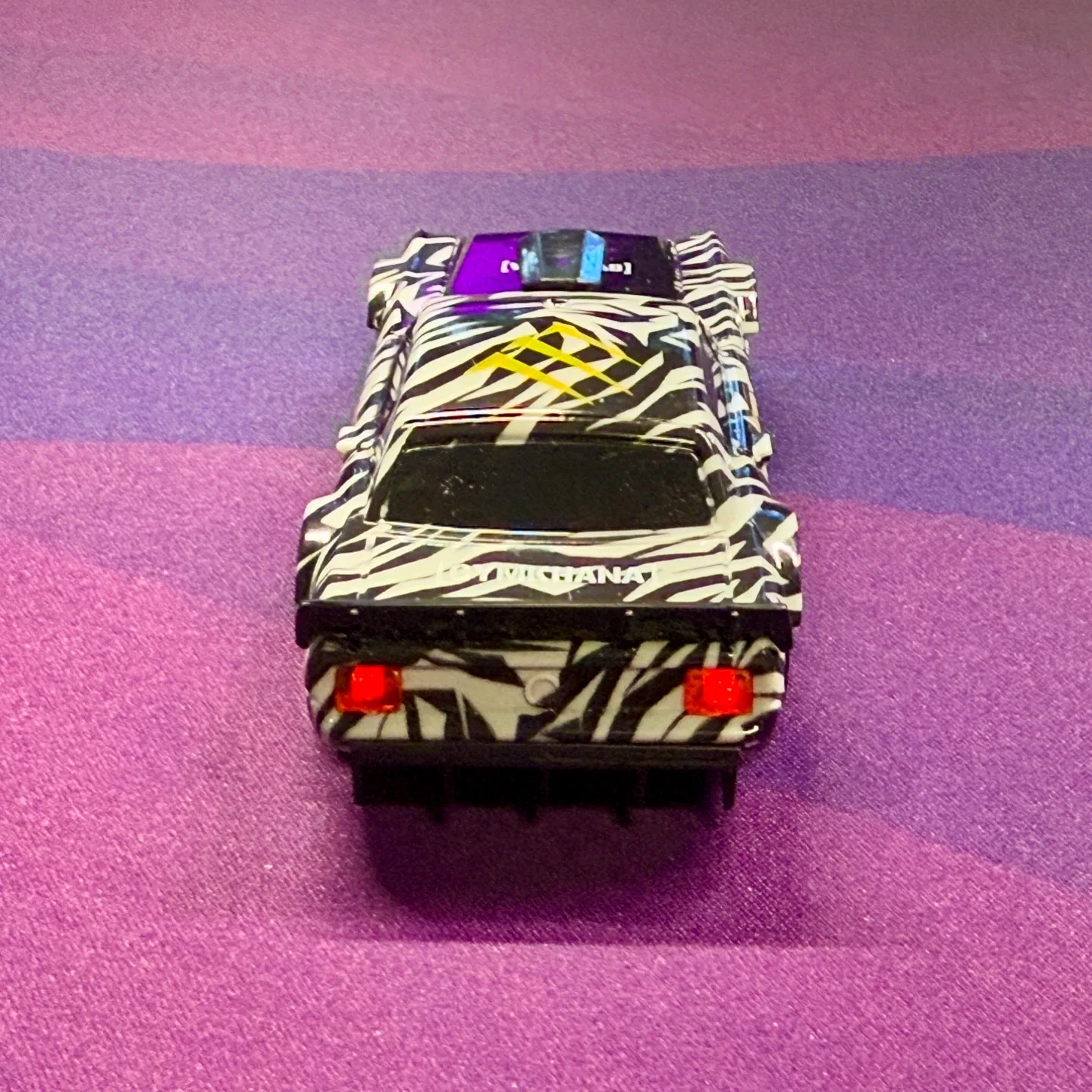 RC Drift Car - 1:43 Micro with Gyroscope image indicator(2)