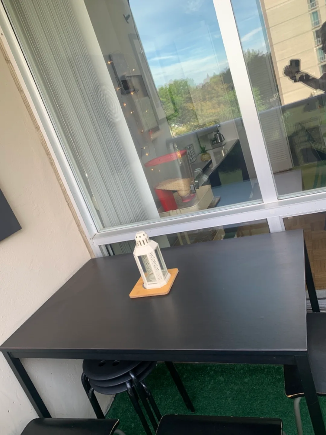 Black Dining Table image indicator(2)