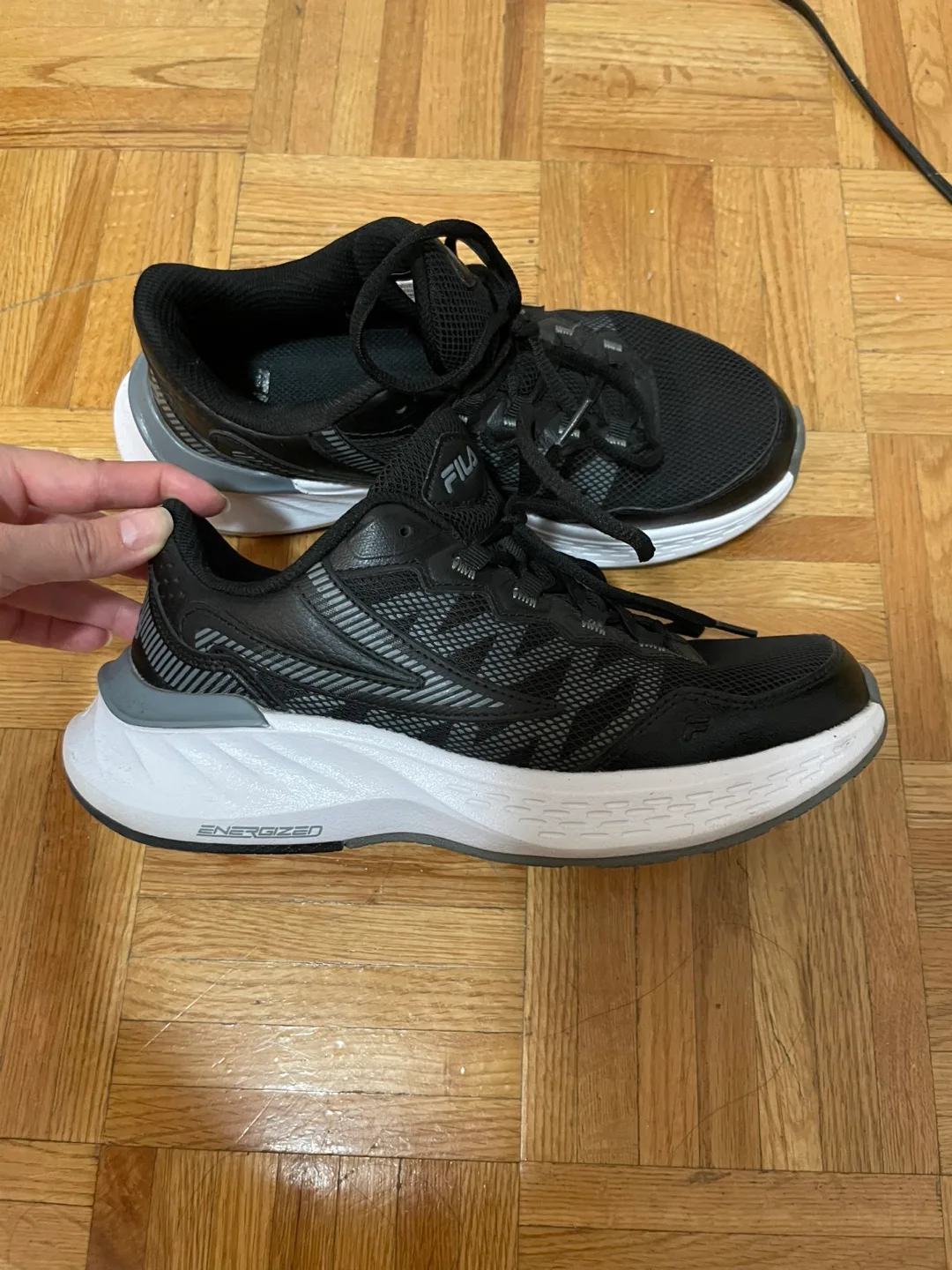 Fila Running Shoes - Size 8 thumbnail