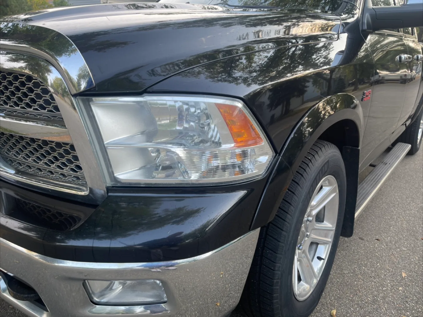 2011 Dodge Ram 1500 Laramie image indicator(5)