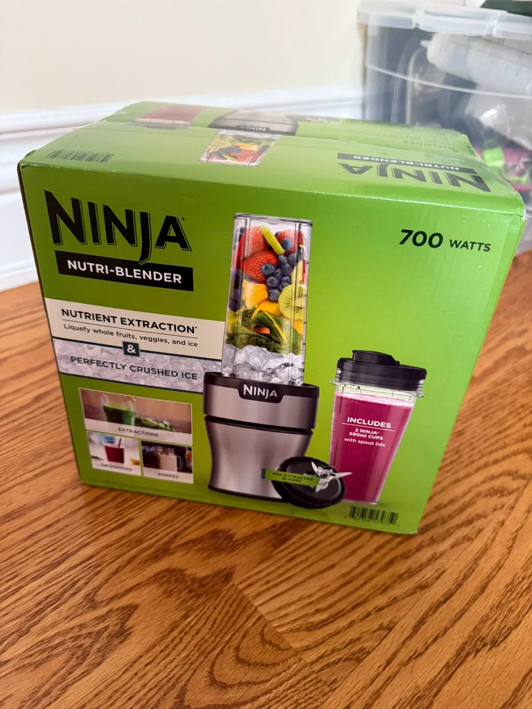 Ninja Nutri-Blender 700 Watts - New in Box! thumbnail