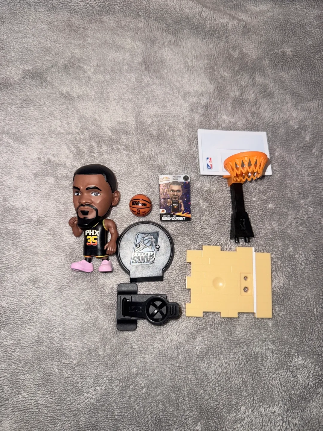 Kevin Durant NBA Zuru Minifigures image indicator(2)