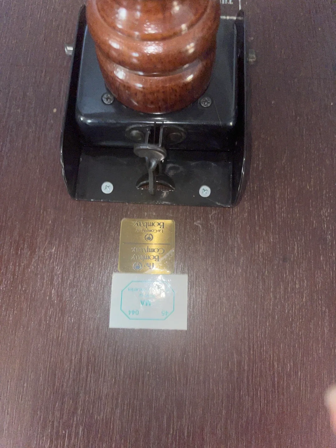 Bombay Company Accent Table - Dark Wood image indicator(3)