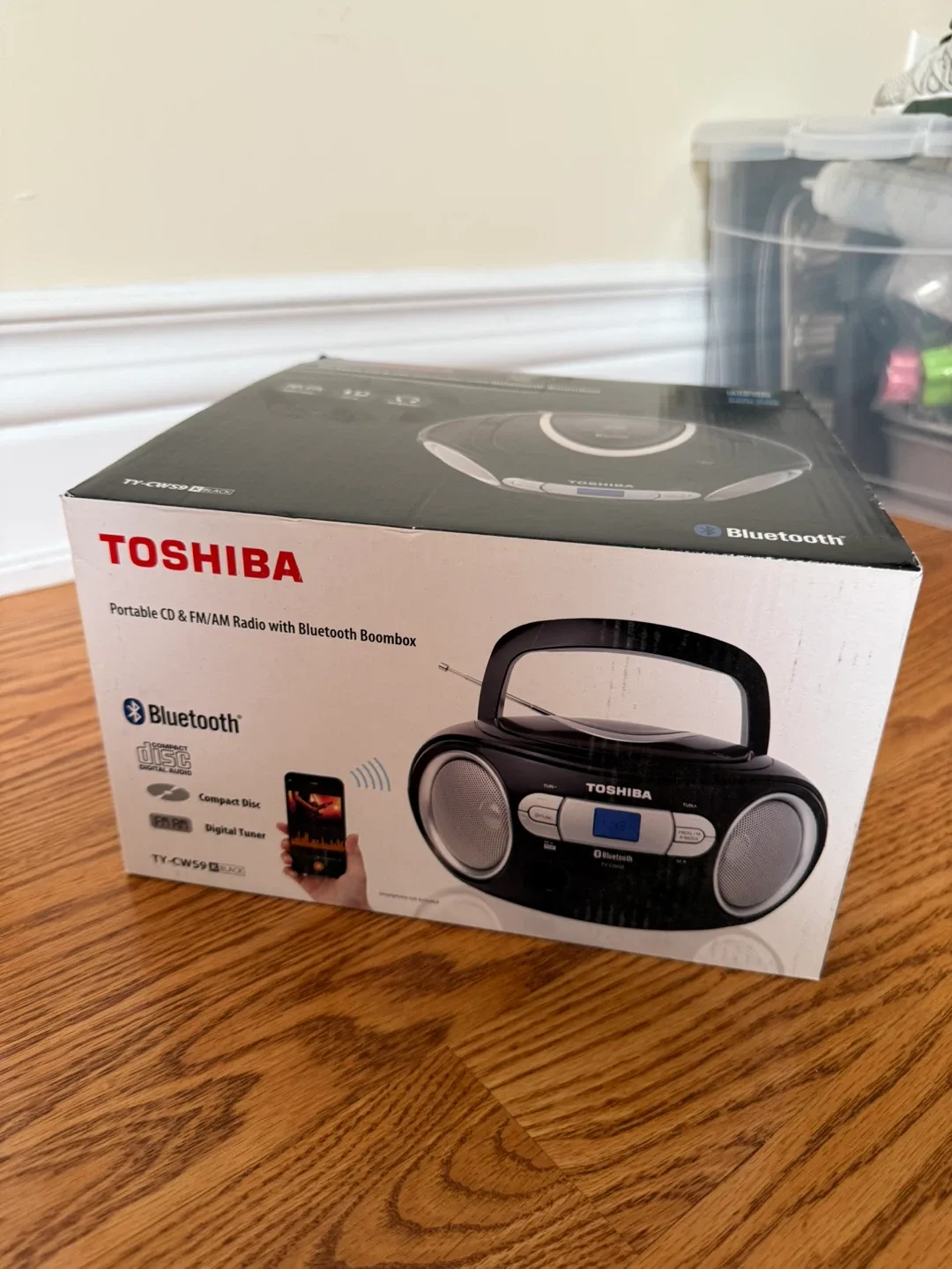 Toshiba Portable CD/FM/AM Radio with Bluetooth thumbnail