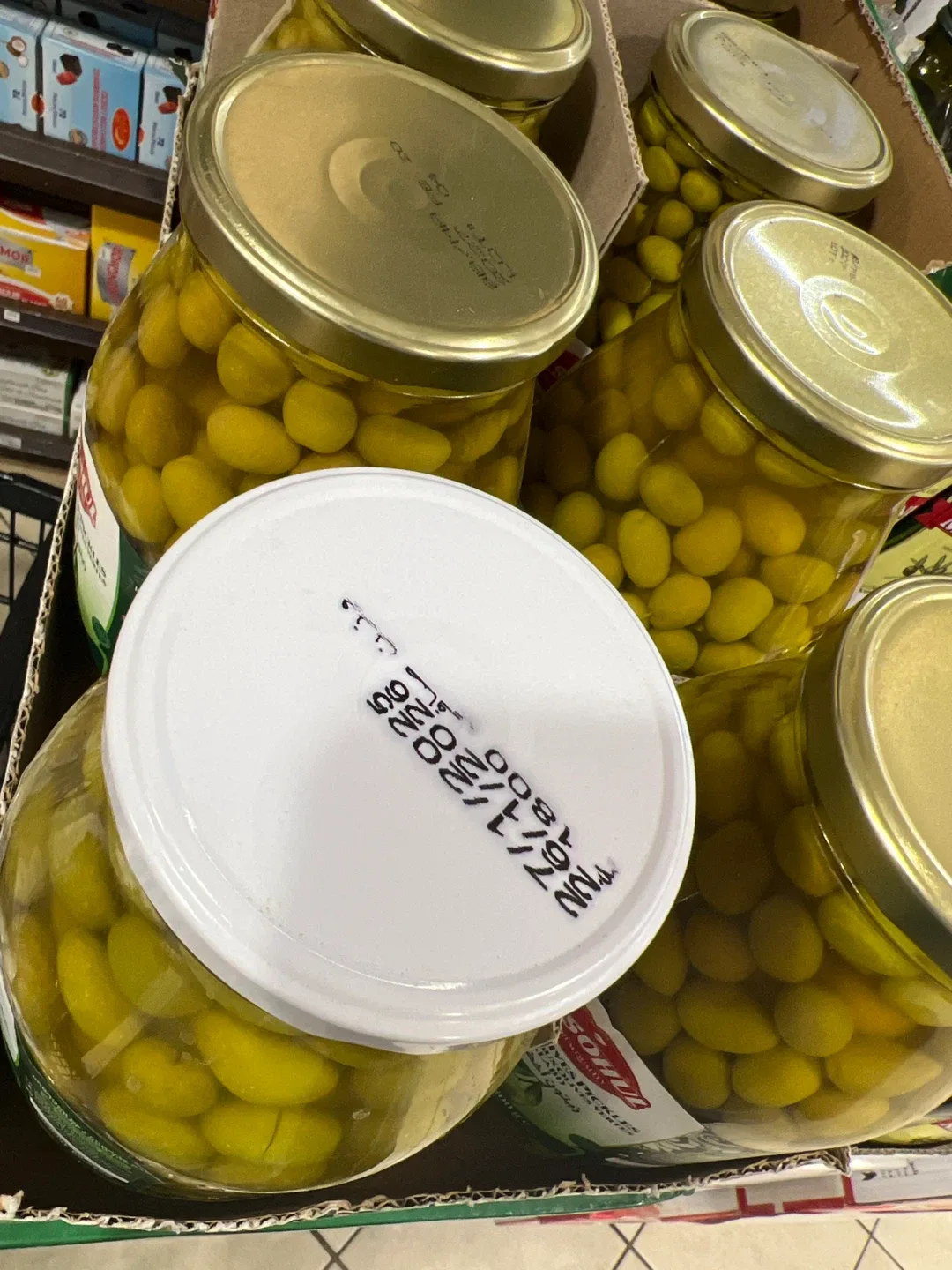 Alsohul Green Olives Pickles - 2.84L image indicator(6)