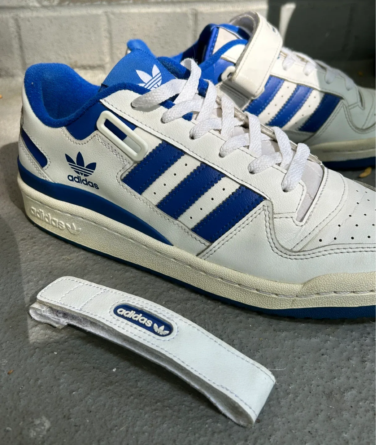 Adidas Forum Low White/Blue Sneakers image indicator(5)