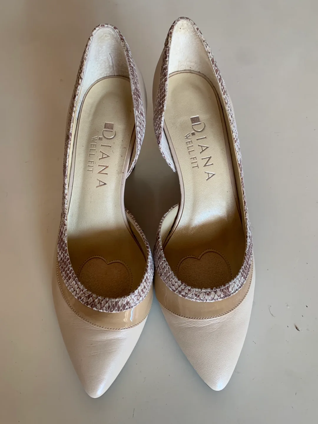 Beige Heels - Size 23EE - Made in Japan thumbnail