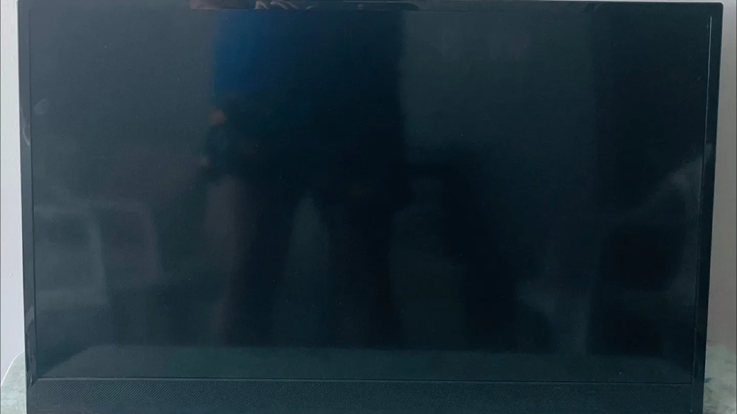 28’ VIZIO Smart TV with Remote & Wall Mount thumbnail