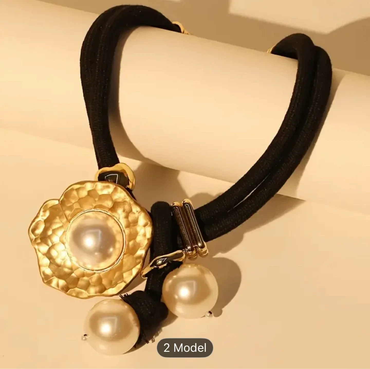 X-743 Black Pearl Flower Necklace image indicator(2)