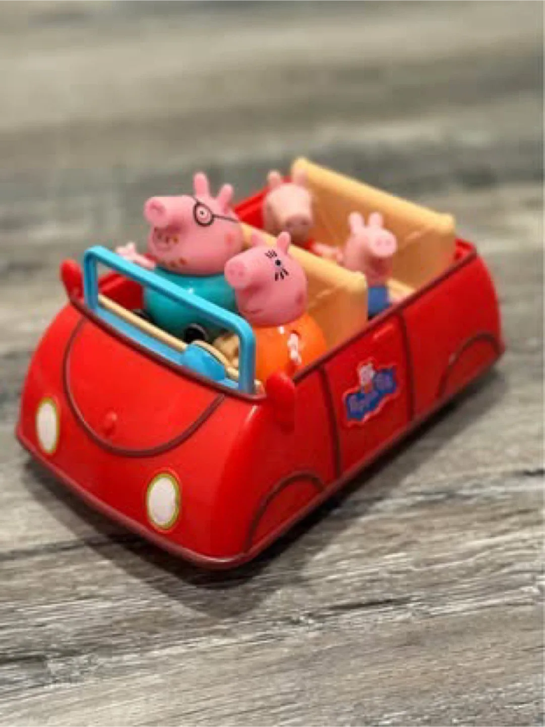 Talking Peppa Pig's Red Car Toy with Family Figures thumbnail