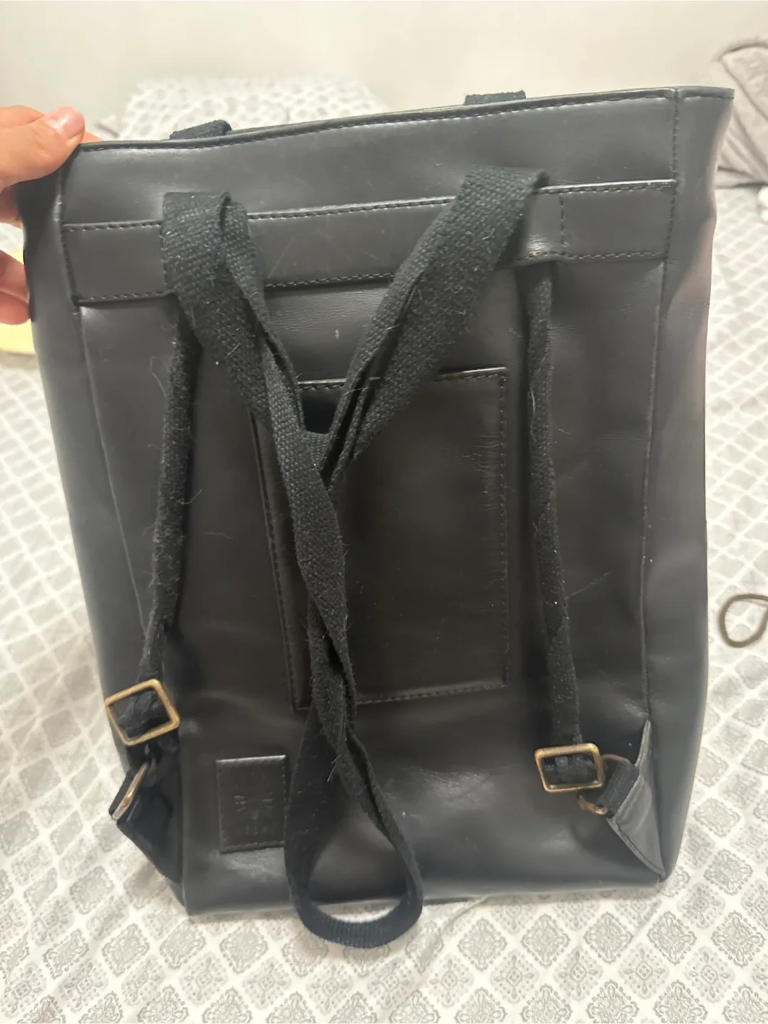 Mochila de cuero thumbnail