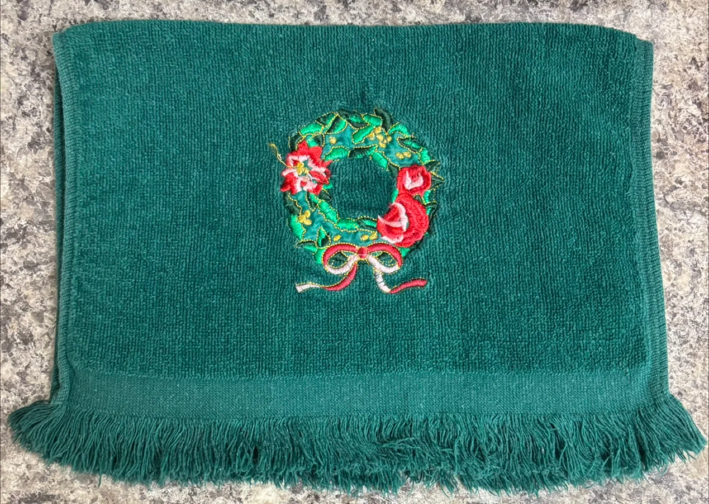 Christmas Embroidered Hand Towel Set image indicator(2)