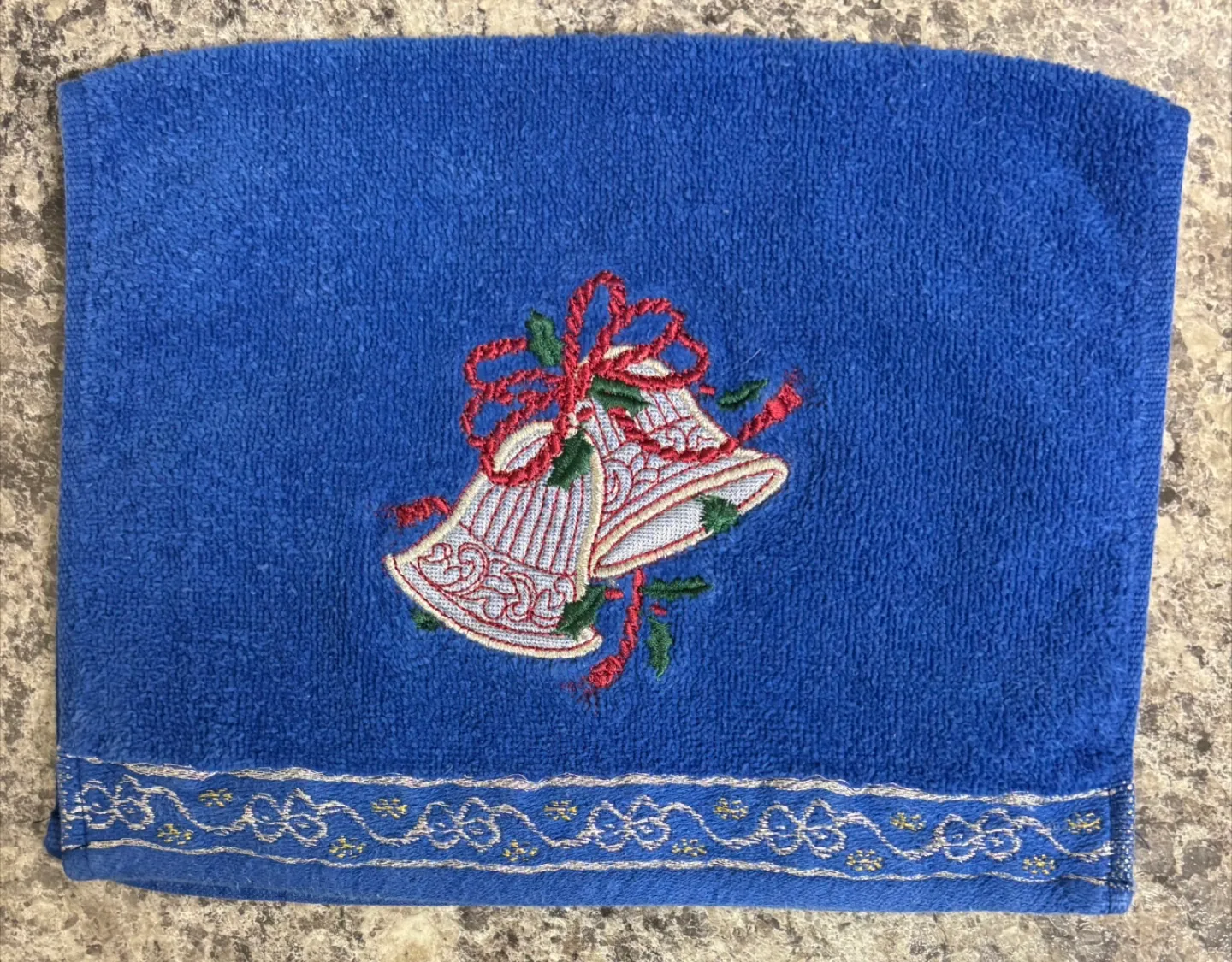 Christmas Embroidered Hand Towel Set image indicator(3)
