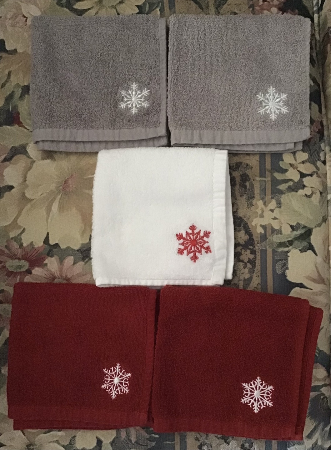 Christmas Embroidered Hand Towel Set - photo 4