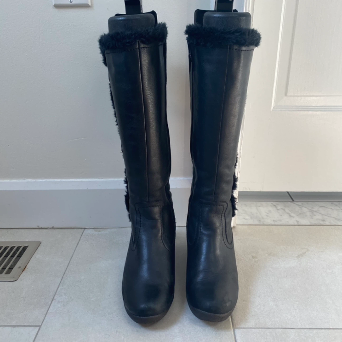 Black Leather Knee-High Boots - photo 2