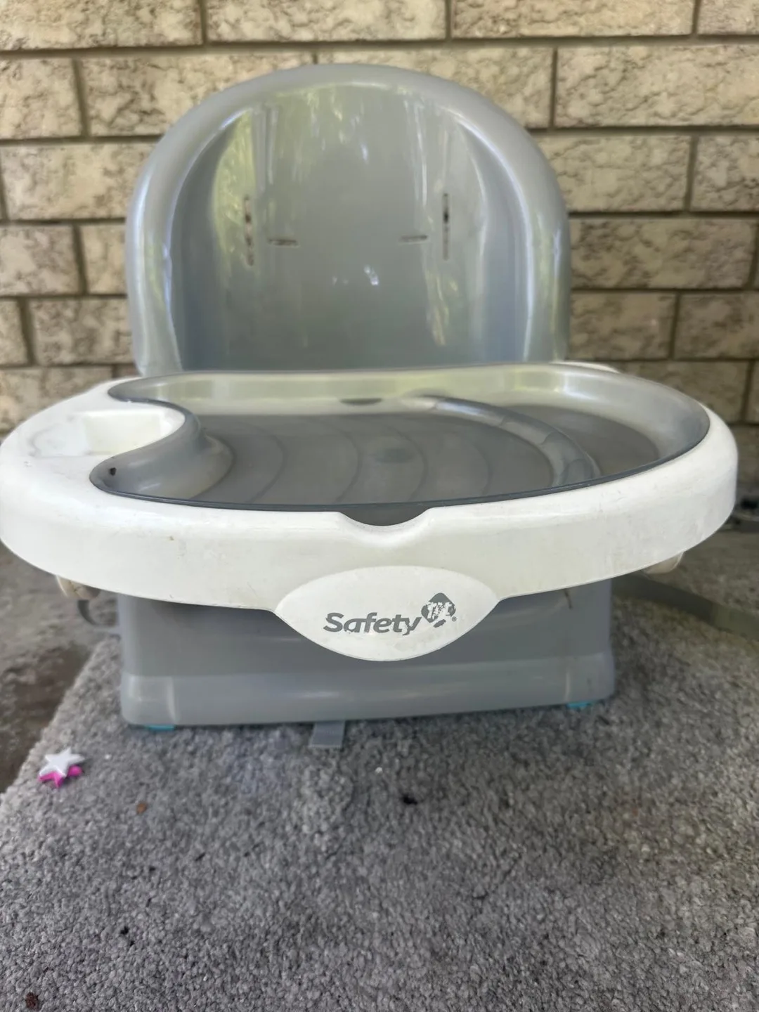 Safety 1st Easy Clean Booster Seat