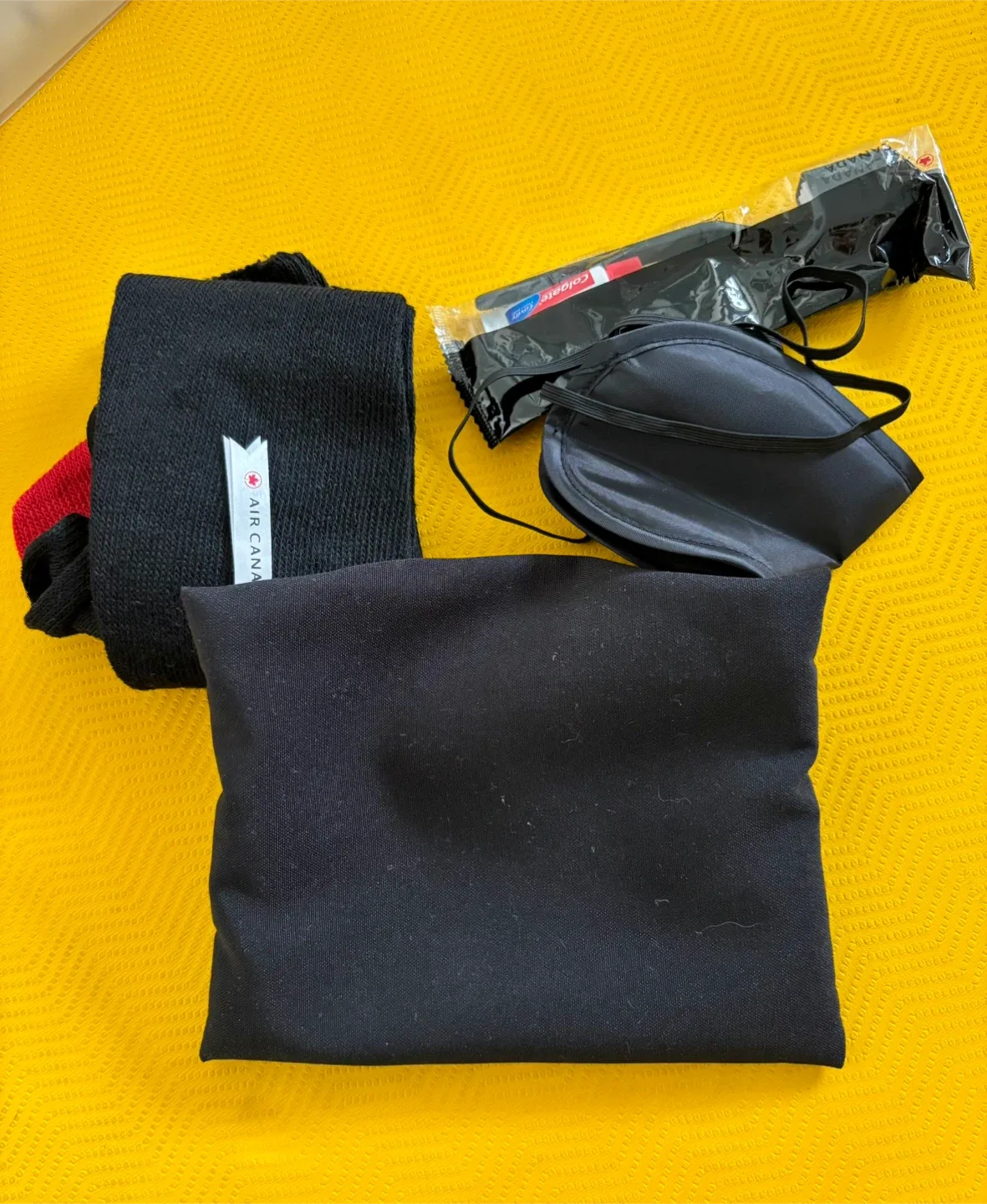Air Canada Travel Kit 🥕 thumbnail
