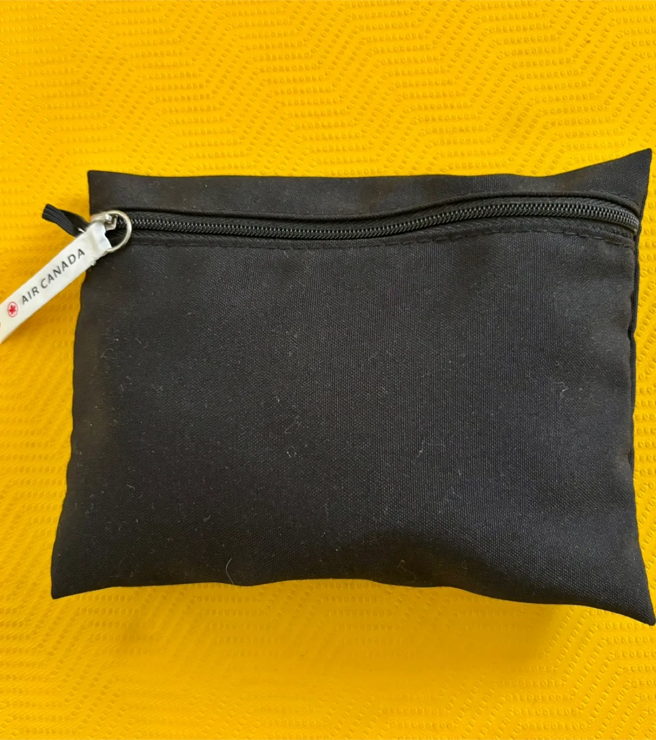 Air Canada Travel Kit 🥕 image indicator(2)