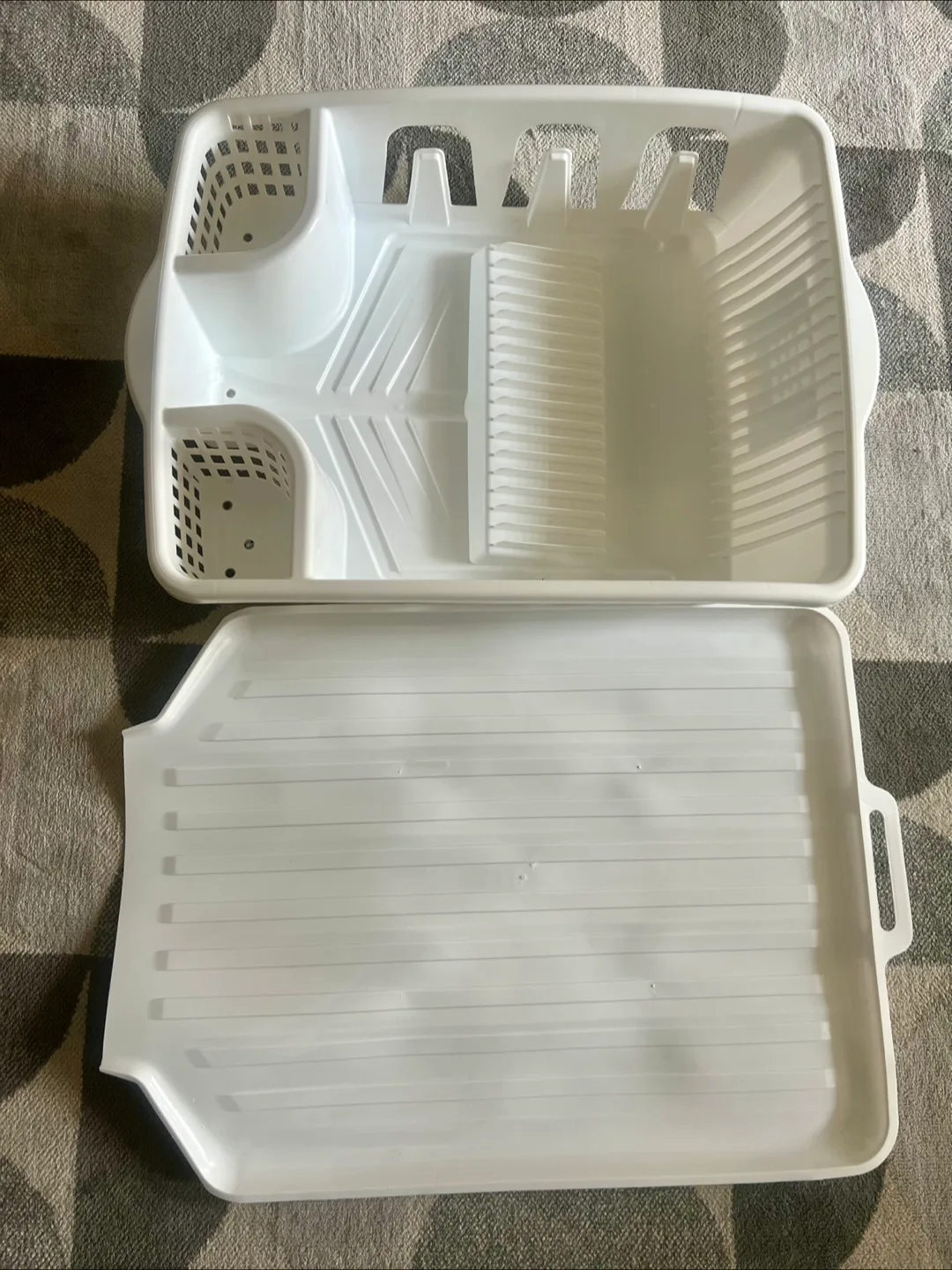 White Plastic Dish Rack with Tray