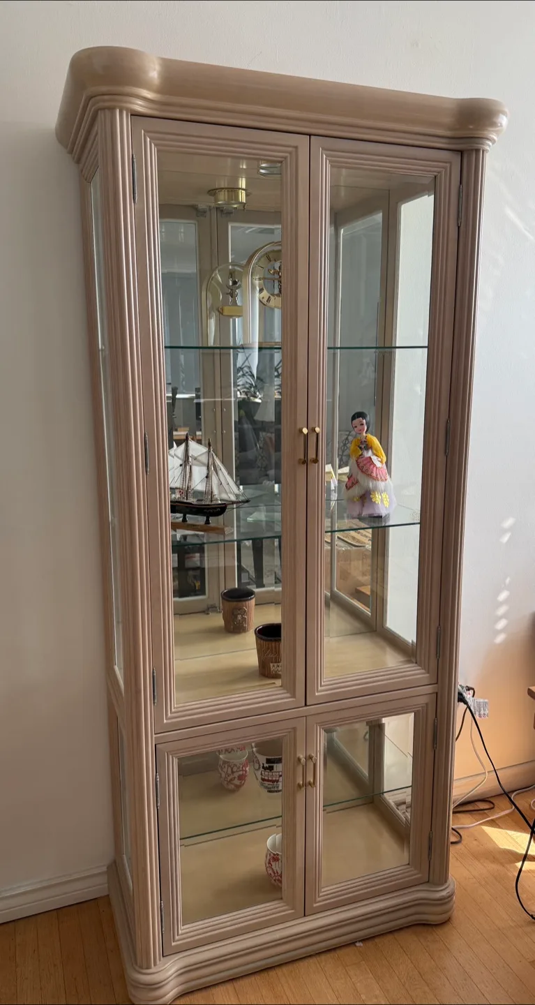 Display Cabinet with Glass Doors image indicator(2)