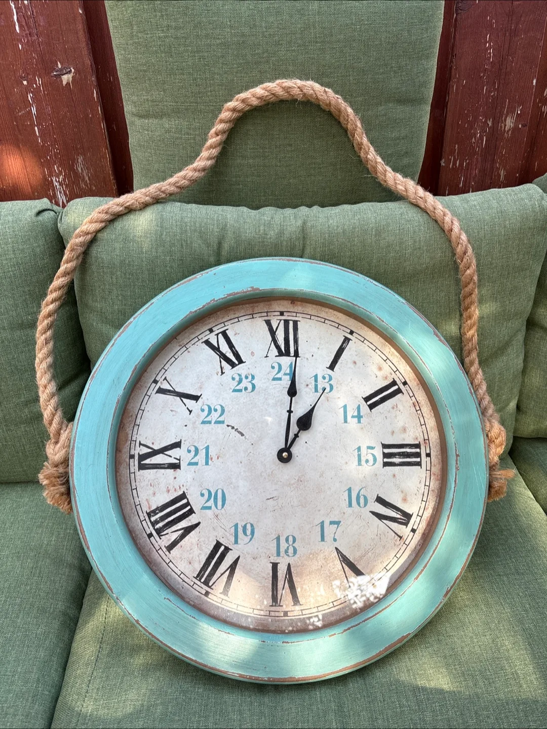 Large Clock 🥕 thumbnail