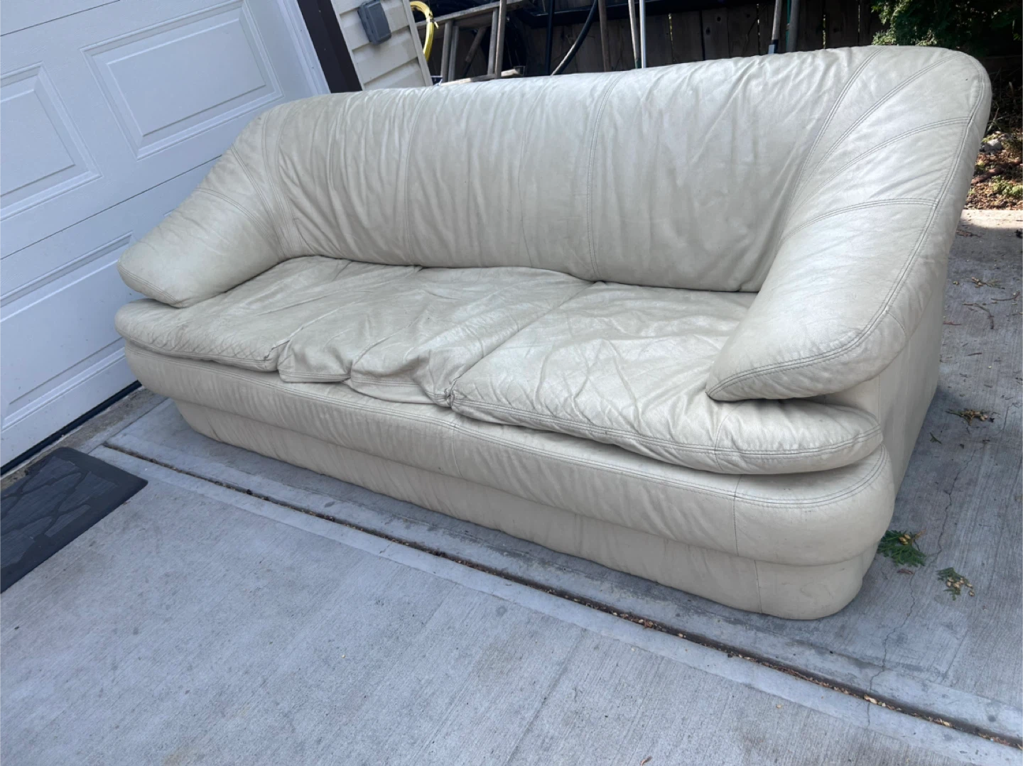 FREE Cream Leather Sofa