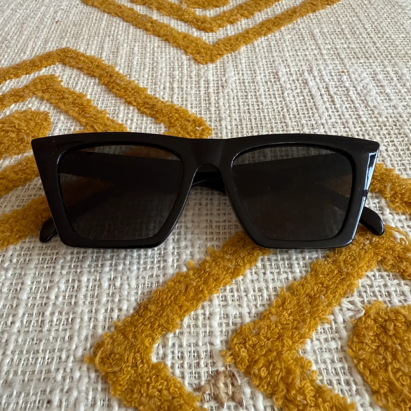 🥕Black Sunglasses image indicator(2)