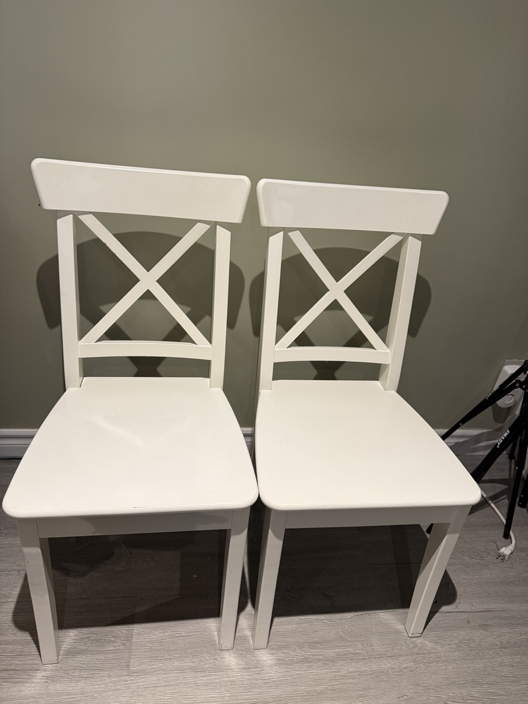 IKEA Ingolf White Chair (Set of 2) - photo 2