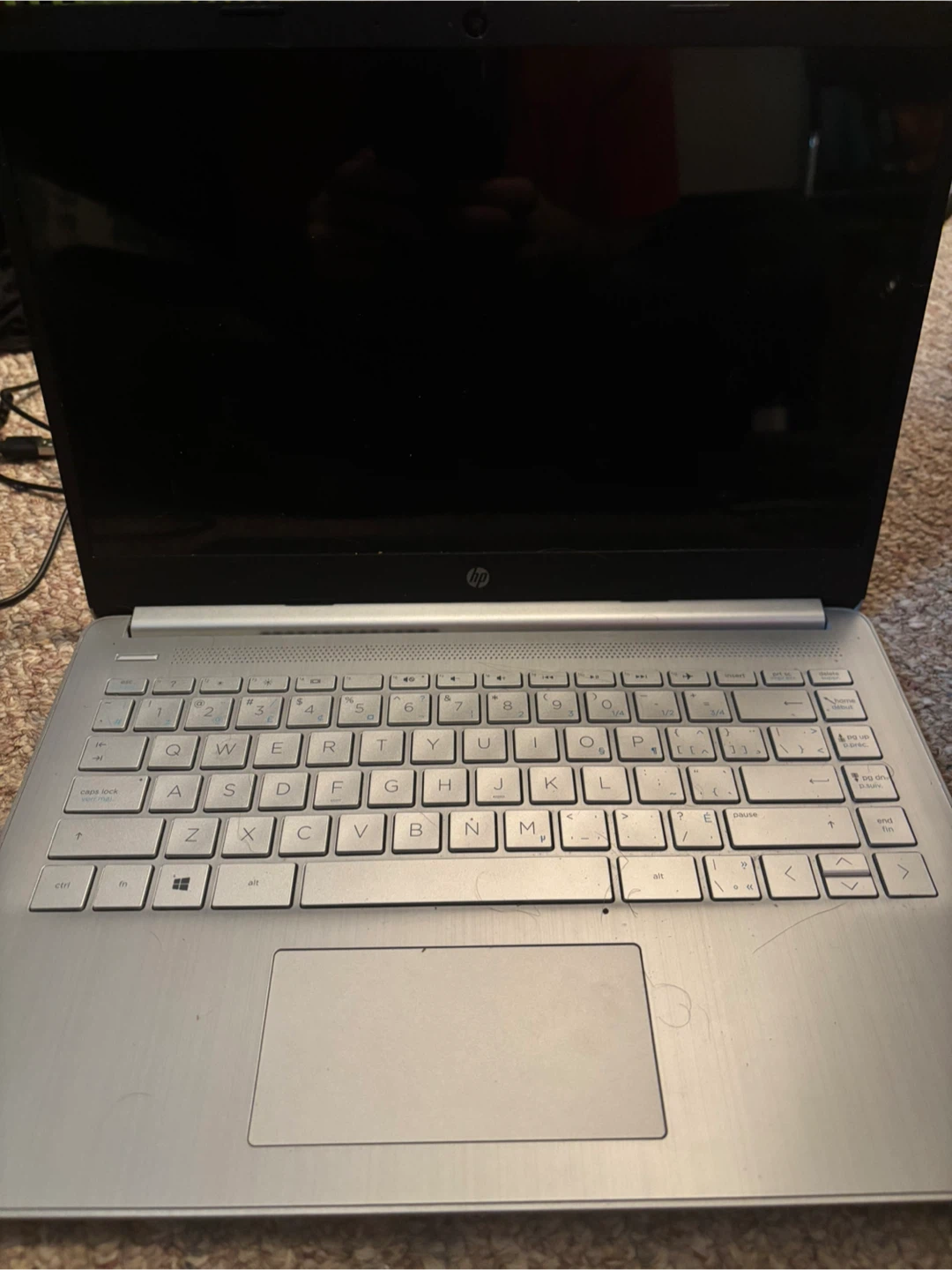 HP Laptop - AMD 3020e, 4GB RAM - photo 2