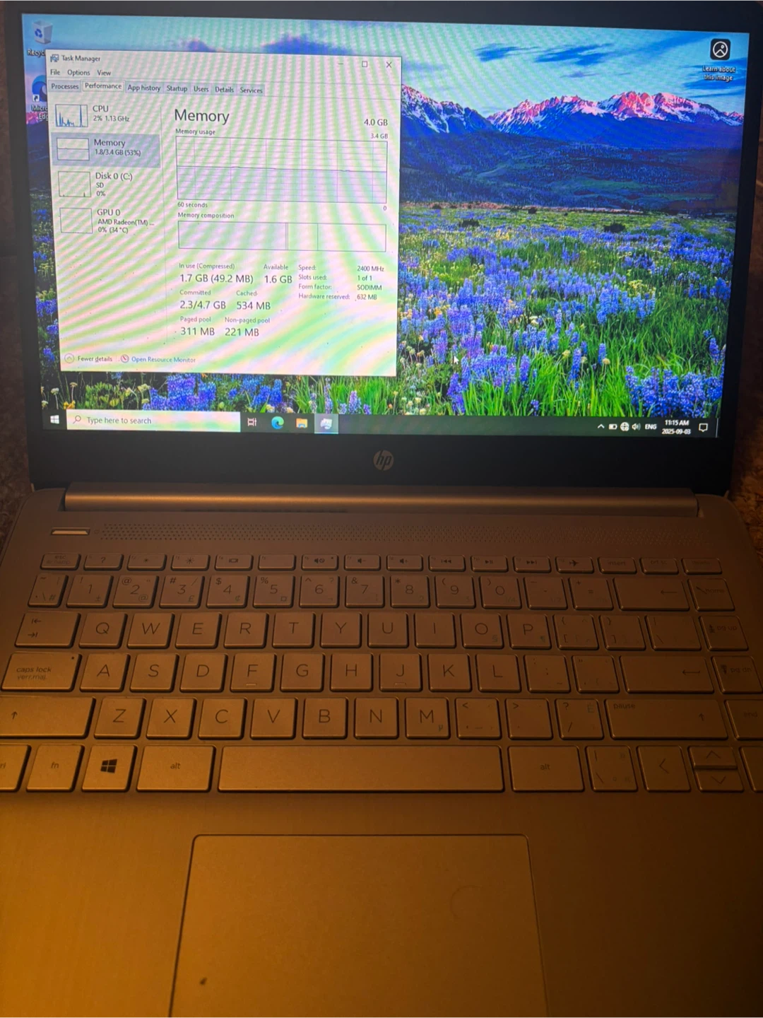 HP Laptop - AMD 3020e, 4GB RAM - photo 4