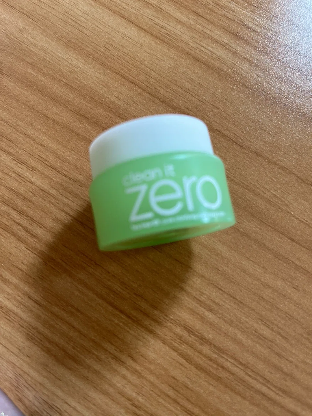 Cosmetics & Fragrance bundle for image indicator(3)