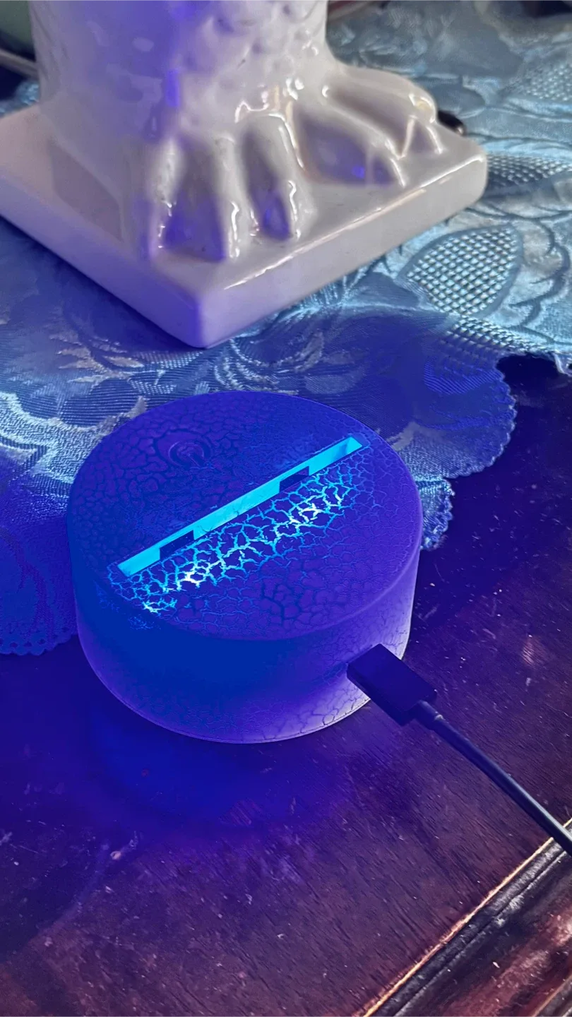 Crack Base LED Display Stand 🥕 🥕 image indicator(4)