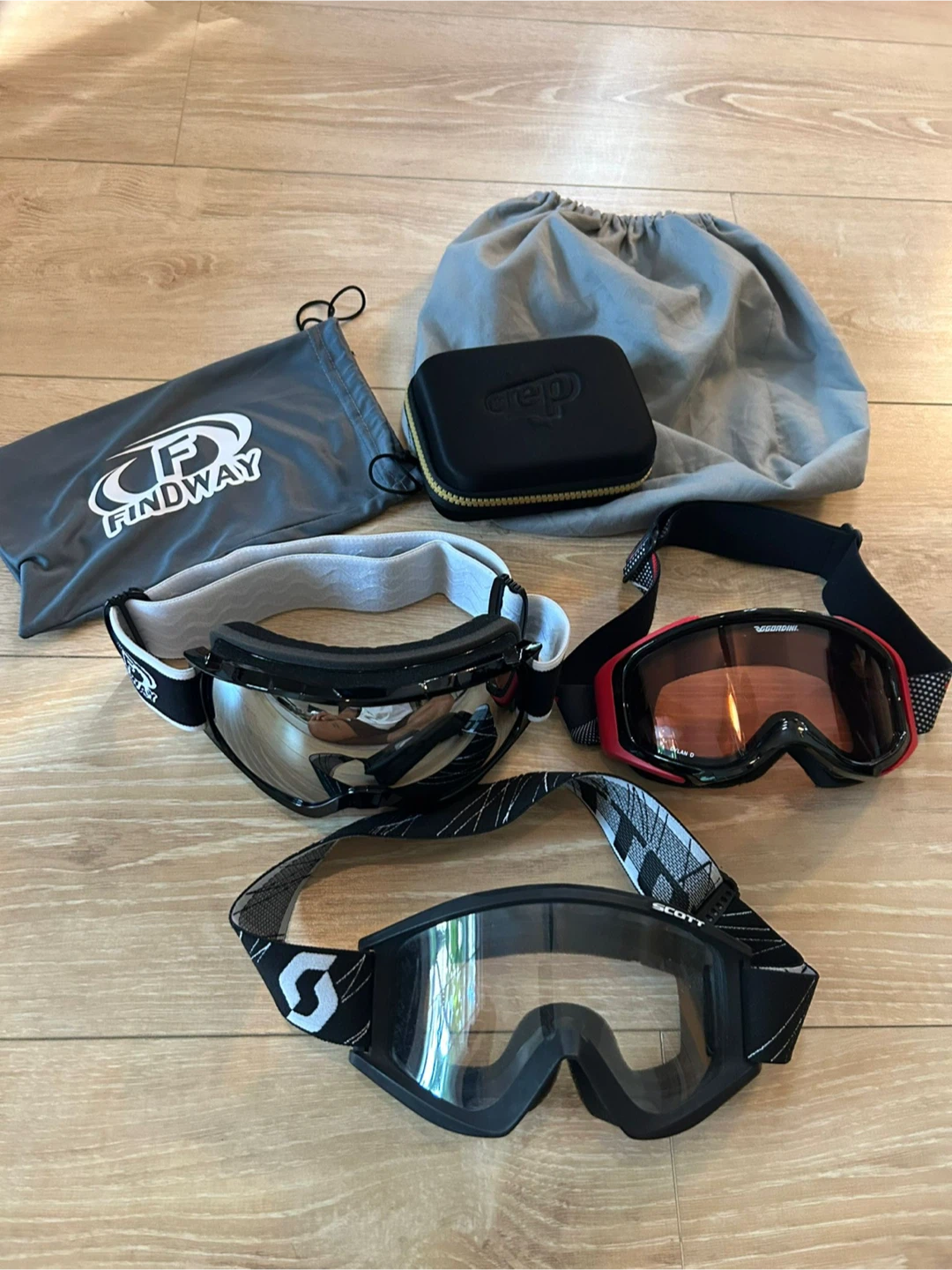 Findway, Scott, Gordini Ski/Snowboard Goggles