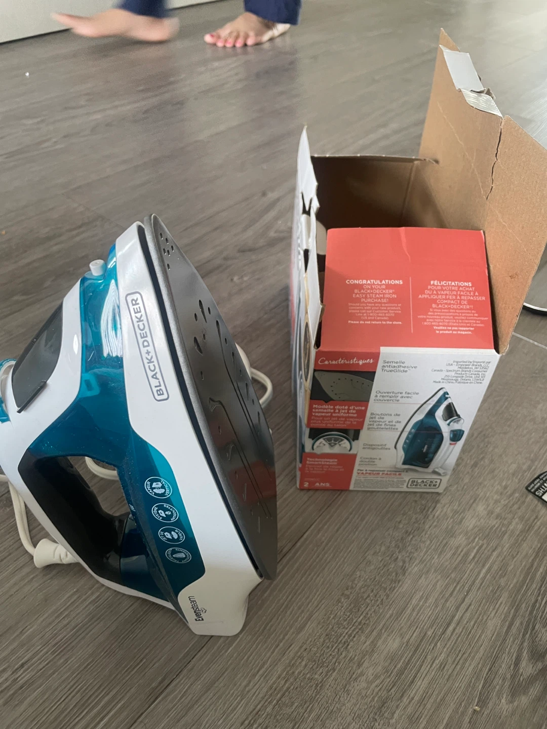 Black+Decker EvenSteam Iron - photo 2