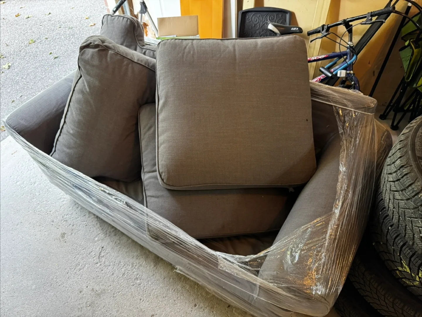 Grey Loveseat(seat 2)Sofa - washable cloth cover image indicator(5)