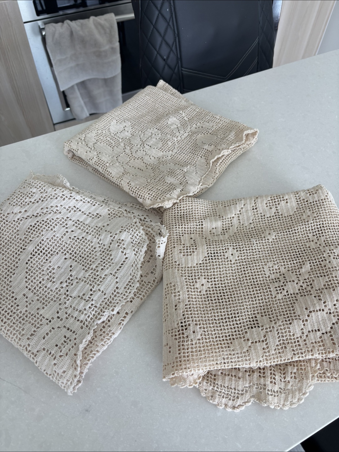 Vintage Crochet Tablecloths - Set of 3 - photo 2