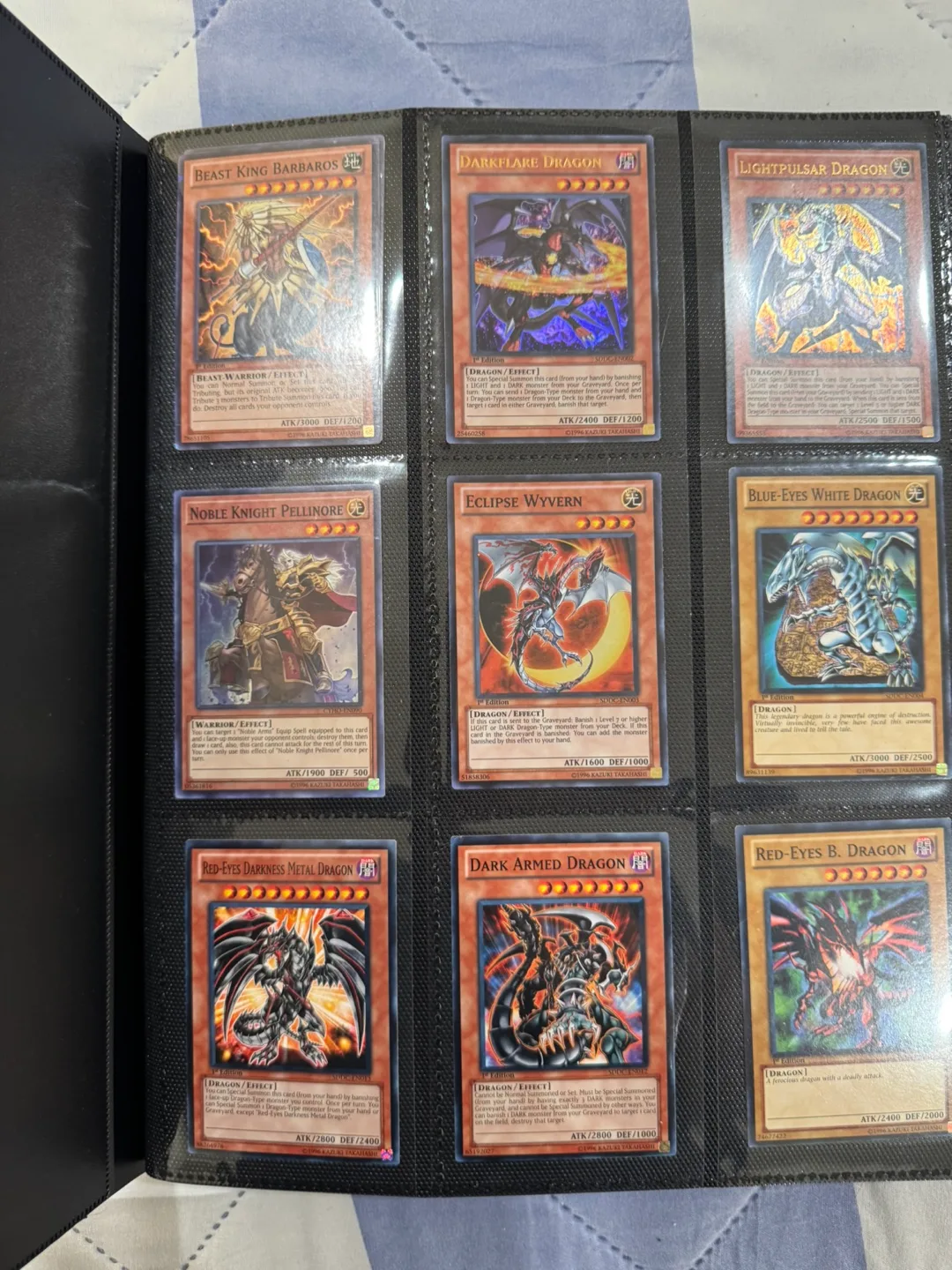 Ultra Pro Card Binder with Yu-Gi-Oh Cards image indicator(4)