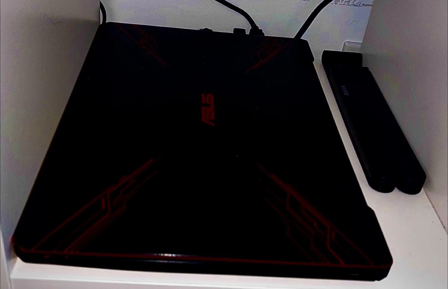 Laptop gaming setup image indicator(5)