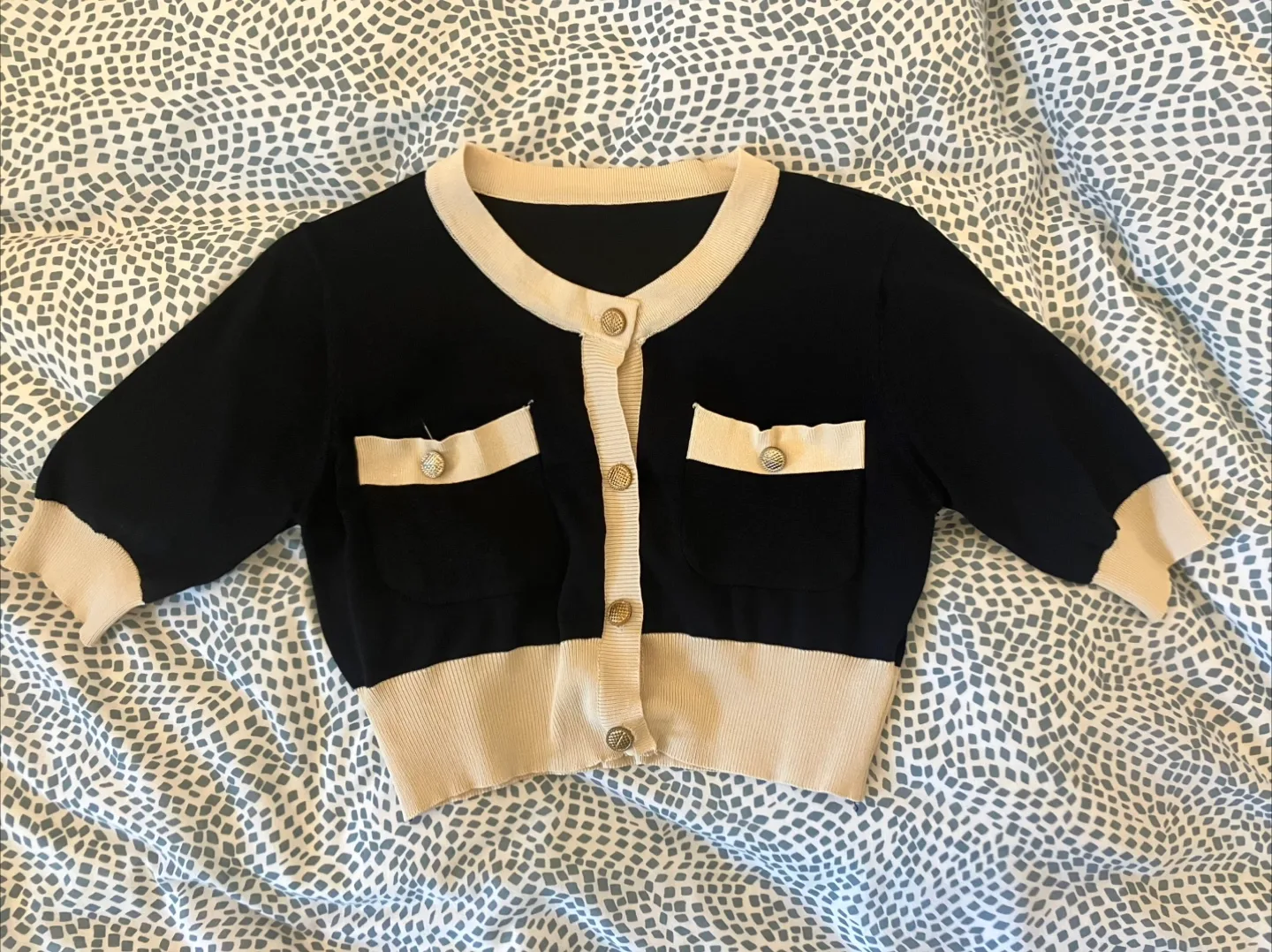 Black & Beige Cardigan - Size Small thumbnail