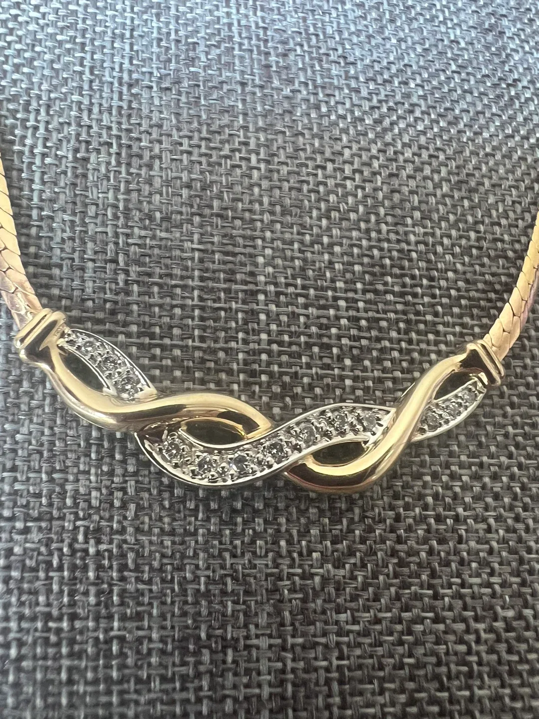10 k Gold diamond  Necklace thumbnail